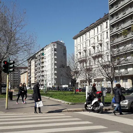 Light Charme Apartman Milánó